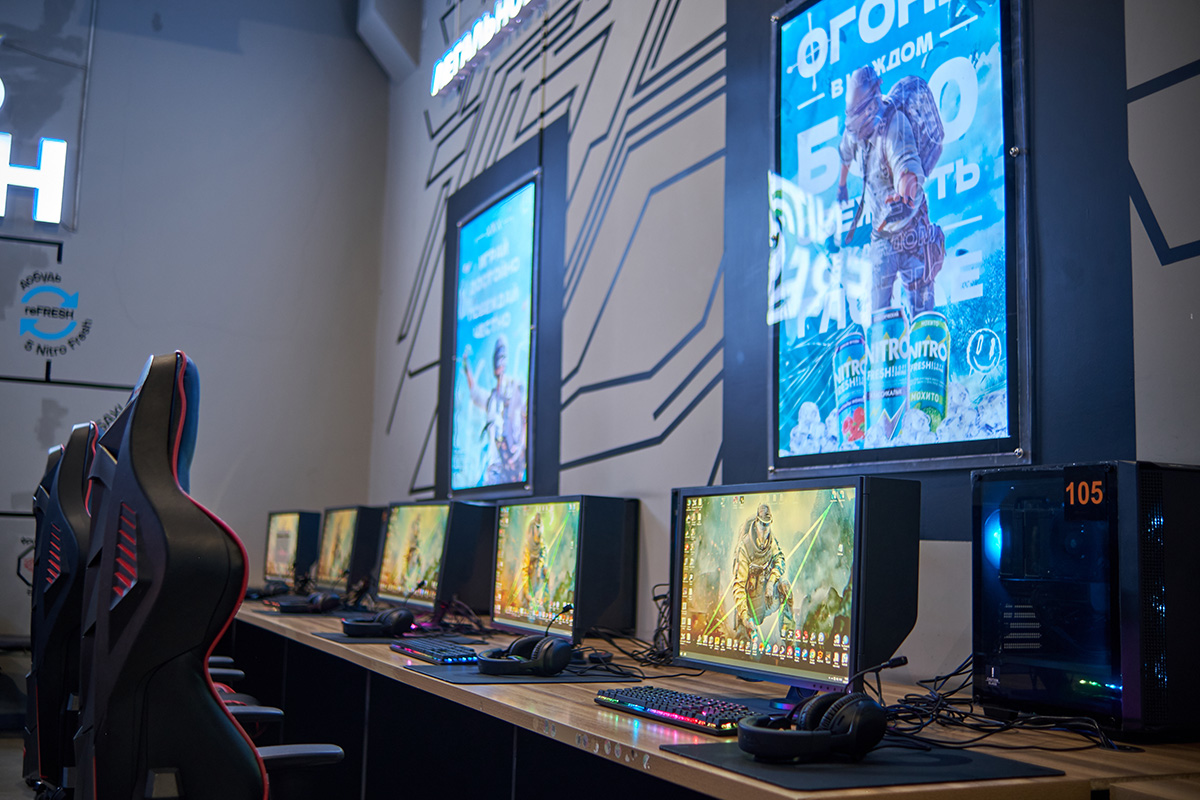 Зал VIP 1 — Hydra Esports Stadium